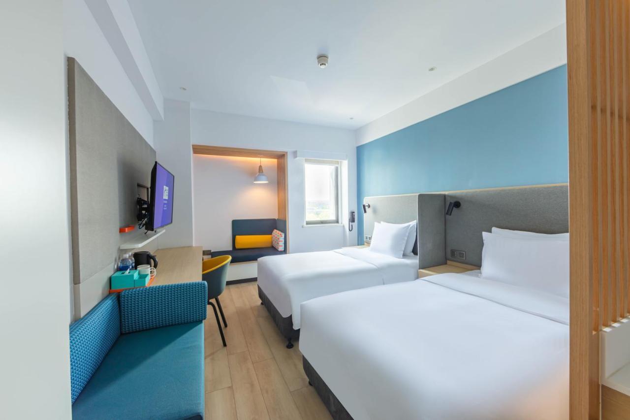 Holiday Inn Express Shanghai Pudong Airport By Ihg Kültér fotó