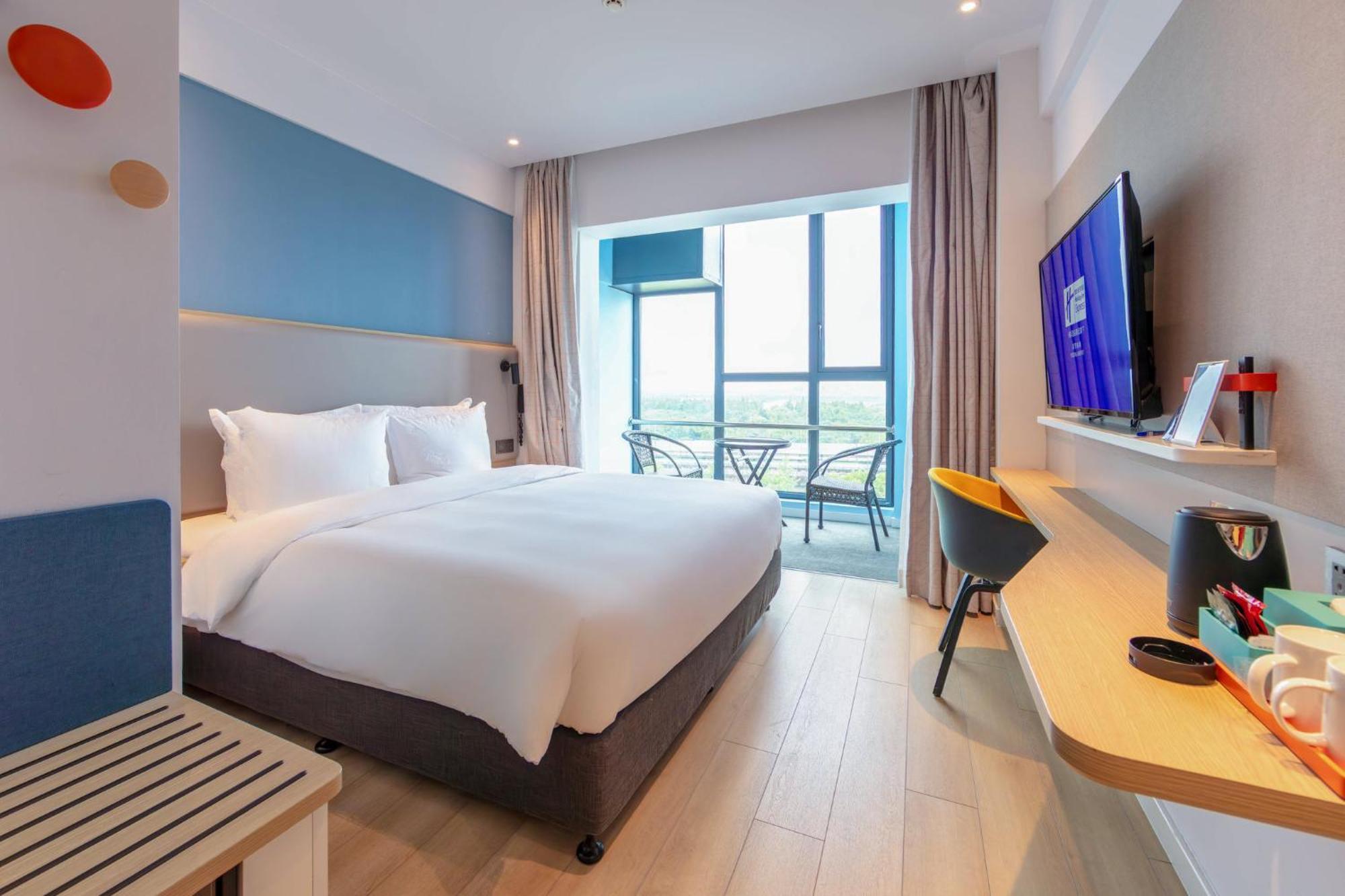 Holiday Inn Express Shanghai Pudong Airport By Ihg Kültér fotó